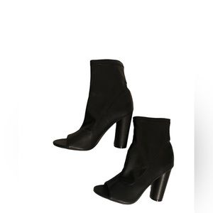 Charlotte Russe High Heel Black Faux Leather Stretch Pull On Ankle Boot …